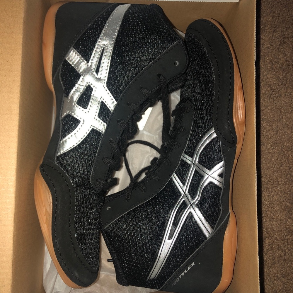 Black Asics